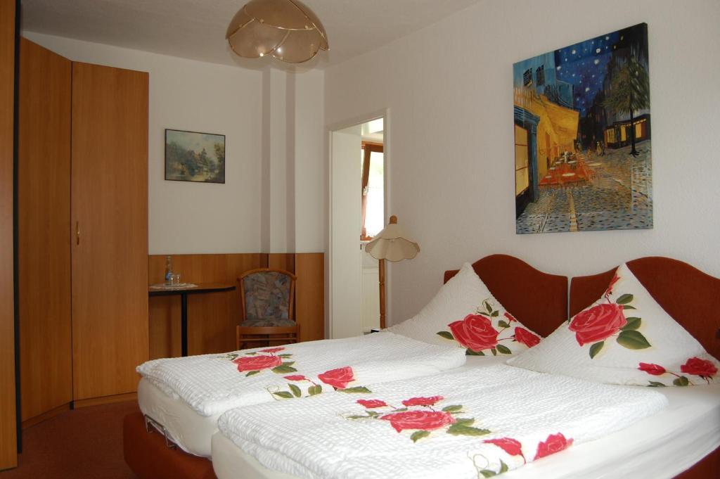 Hotel Zum Nussbaum Dresde Habitación foto