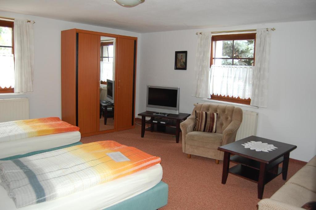 Hotel Zum Nussbaum Dresde Habitación foto