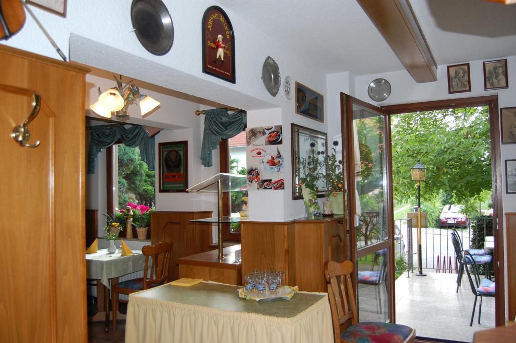 Hotel Zum Nussbaum Dresde Exterior foto